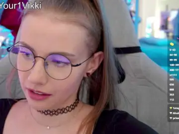 Bongacams Watch Live Sex Cams of -VikkiL0vesCheese-