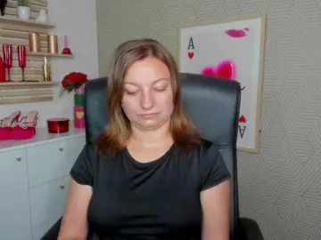 Bongacams Live Sex Cam of angelaLove13
