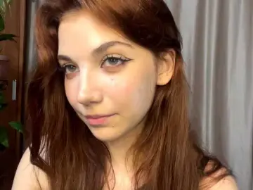 Bongacams Watch Live Sex Cams of MyrleLinnan