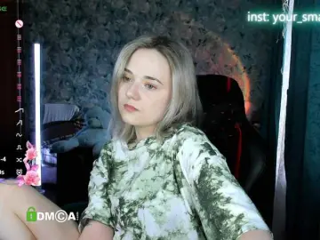 Bongacams Nude Webcam of your-small-bunny
