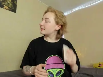 Bongacams Sex Cam of FlexxyLexy