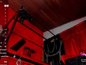 Bongacams Free Live Porn of MistressAndre