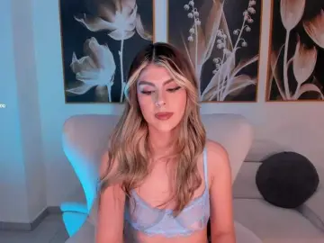 Bongacams Nude Webcam of MiaSilvaX