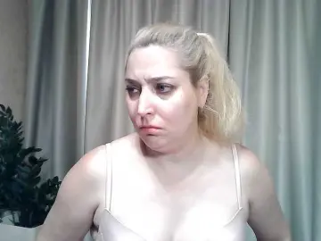 Bongacams Free Porn Cam of KickaIricka