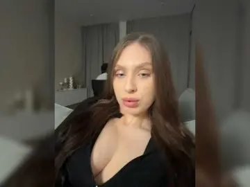 Bongacams Watch Live Sex Cams of PARTYNEXTNEXT
