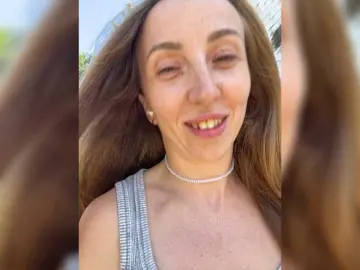 Bongacams Best Webcam of CarolinaPlastic