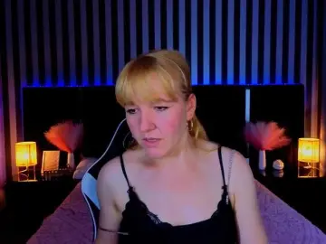 Bongacams Live Porn of KirraSalute