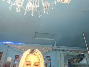 Bongacams Sex Cam of adrianna_fox