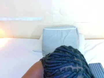Bongacams Sex Cam of juicy-tits69