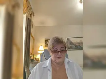Bongacams Live Porn of KarinkaSweet