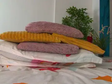 Bongacams Best live sex cam show of Foxxxy-MILF