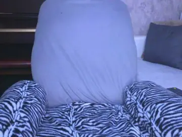 Bongacams Watch Live Sex Cams of kisskitty