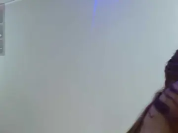 Bongacams Nude Webcam of MAGHENTA