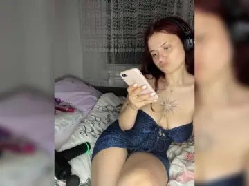 Bongacams Best live sex cam show of RedKettie