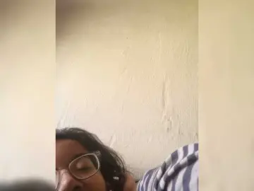 Bongacams Watch Live Sex Cams of IndianBeaut