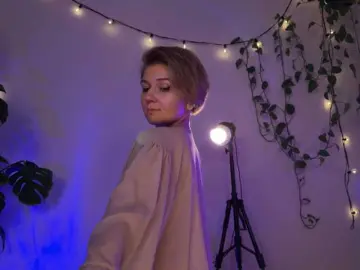 Bongacams Watch Live Sex Cams of bySOVA