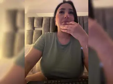 Bongacams Free Live Porn of IrisEvans