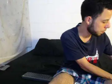 Bongacams Best Webcam of LILY-AND-RYAN11