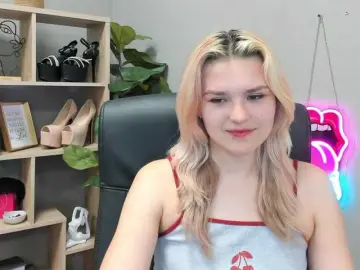 Bongacams Free Porn Cam of SweetLilyxo