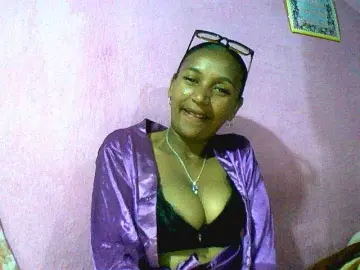 Bongacams Private Sex Chat of Mynah