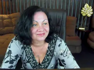 Bongacams Best live sex cam show of IrissMoon