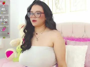 Bongacams Adult Webcam of sweet-pink