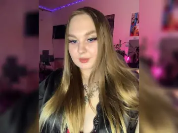 Bongacams Free Porn Cam of Greeenfriends6969