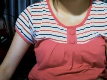 Bongacams Nude Webcam of Lovelyhoney