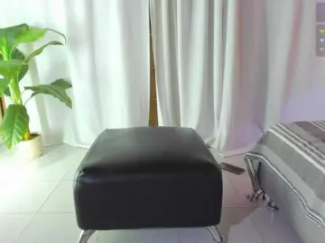 Bongacams Live Sex Cam of NikollSalas