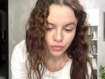 Bongacams Sex Cam of KatriceSarcone