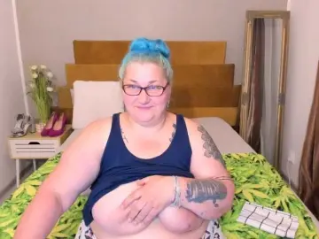 Bongacams Free Live Porn of BlondyBigBoobs