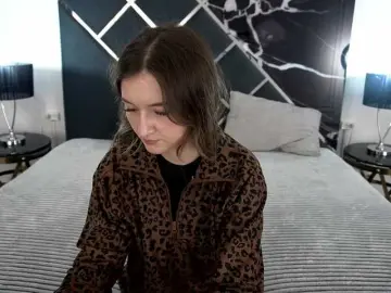 Bongacams Best Webcam of CyrenaLuxe