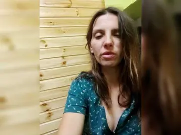 Bongacams Live Porn of MarinaQwert
