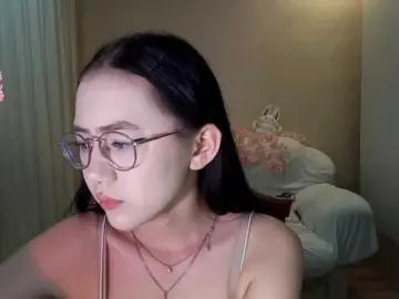 Bongacams Private Sex Chat of MyrleHenggeler