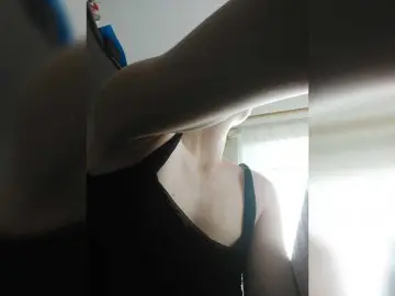 Bongacams Watch Live Sex Cams of Lulu-Erotica