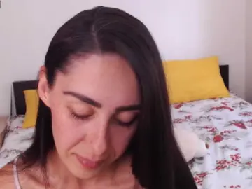 Bongacams Watch Live Sex Cams of ValeriaFoxx