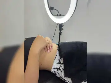 Bongacams Watch Live Sex Cams of Aisha-engel