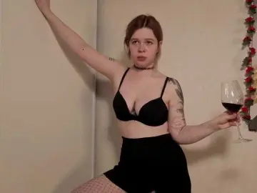 Bongacams Live Porn of AliseKitt