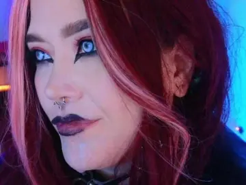 Bongacams Watch Live Sex Cams of Laura-Wicked