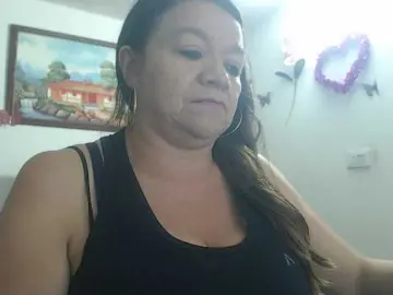 Bongacams Live Sex Cam of LluviaXDorada