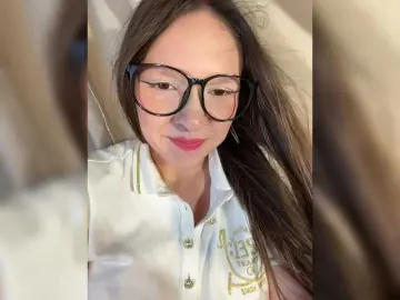 Bongacams Watch Live Sex Cams of Cute-Lolly