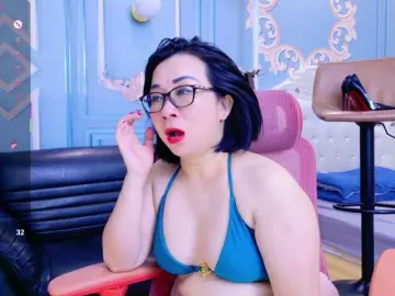 Bongacams Watch Live Sex Cams of LucianaMeca