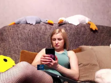 Bongacams Sex Cam of alya555