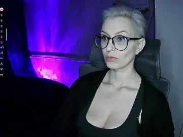 Bongacams Nude Webcam of AlikBlack