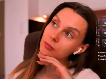 Bongacams Watch Live Sex Cams of -JesusWife-