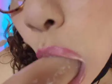 Bongacams Private Sex Chat of juliramirez2