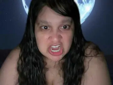 Bongacams Sex Chat of DUMBHOEMELANIE