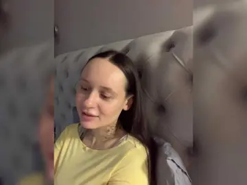 Bongacams Live Sex Cam of OriginalHOOLi