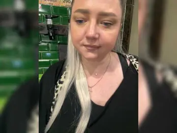 Bongacams Free Porn Cam of KiraMalina