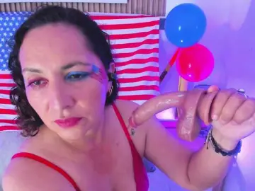 Bongacams Adult Webcams of Luna-Naughty1